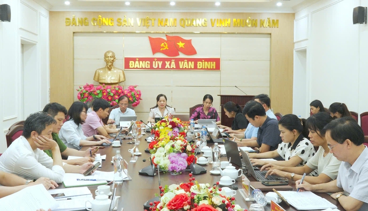 Phát huy giá trị di sản, bứt phá trên hành trình xây dựng đô thị Vân Đình- Ảnh 1.