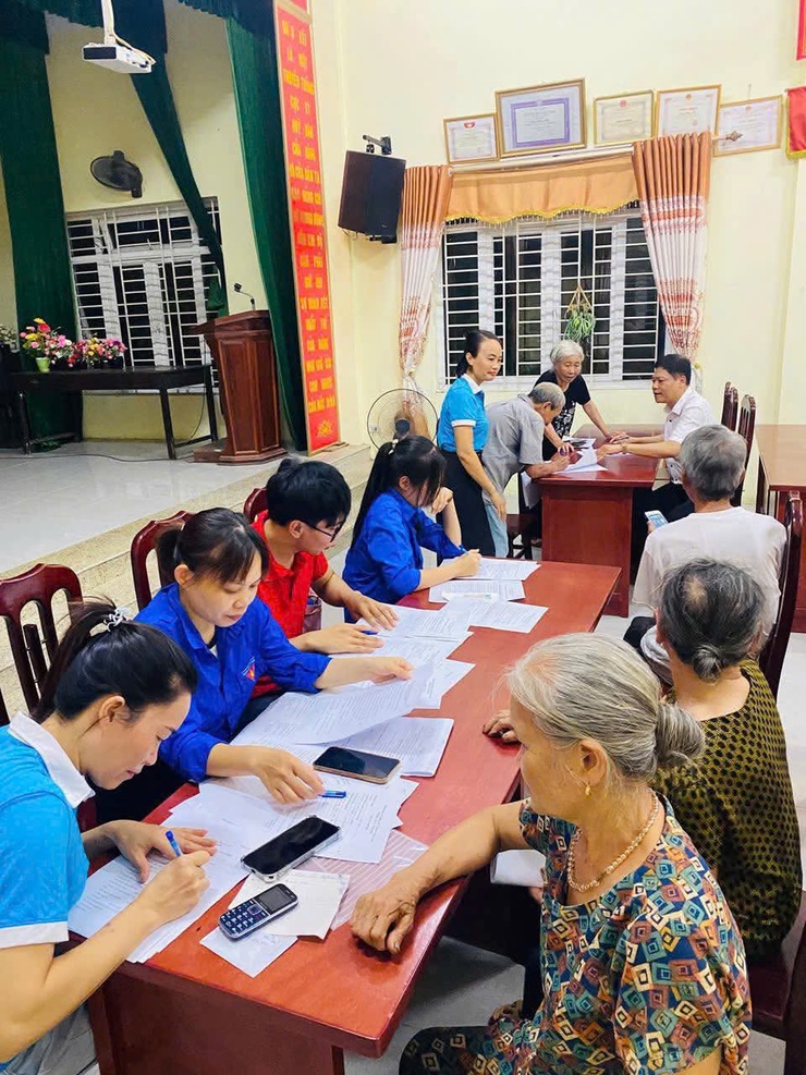 Xã Ứng Thiên đẩy mạnh chuyển đổi số - Hướng tới chính quyền hiện đại, phục vụ Nhân dân- Ảnh 1.