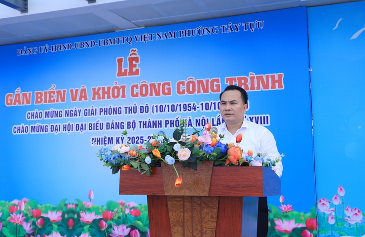 Phường Tây Tựu gắn biển công trình chào mừng Ngày Giải phóng Thủ đô- Ảnh 2.