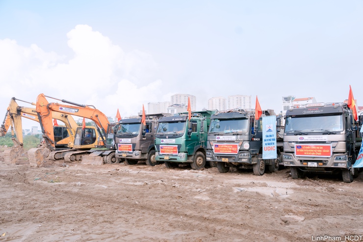 Hà Nội khởi công dự án gần 1.000 tỷ phục vụ tiêu thoát nước khu vực Long Biên- Ảnh 7.