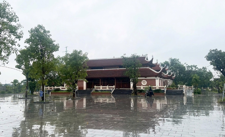 Trang trọng Lễ dâng hương tưởng nhớ Anh hùng dân tộc Nguyễn Trãi tại xã Thường Tín- Ảnh 2.