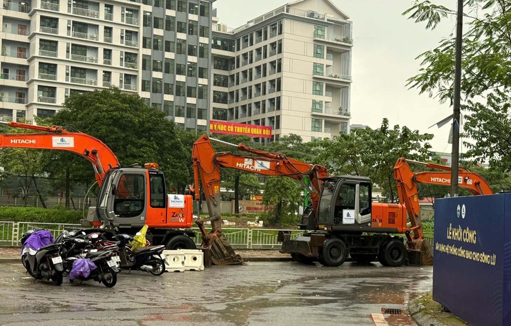 Khởi công dự án hệ thống cống bao sông Lừ: Phấn đấu hoàn thành đầu quý II/2027- Ảnh 1.