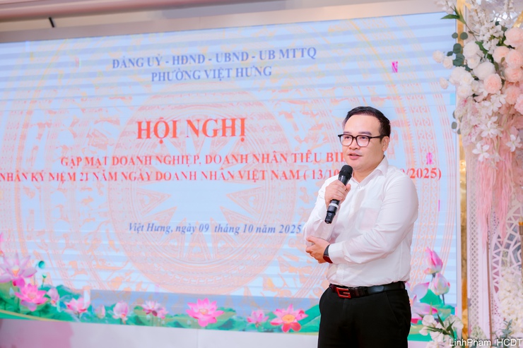 Phường Việt Hưng gặp mặt doanh nghiệp, hợp tác xã, hộ kinh doanh nhân kỷ niệm 21 năm Ngày Doanh nhân Việt Nam- Ảnh 4.