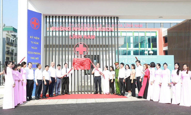 Phường Vĩnh Hưng gắn biển 2 công trình thiết thực chào mừng Đại hội Đảng bộ thành phố Hà Nội- Ảnh 3.