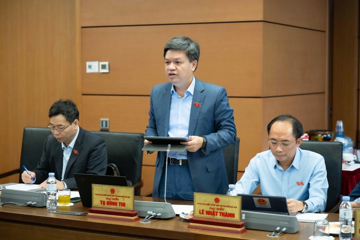 Đại biểu Quốc hội Hà Nội góp ý hoàn thiện Luật Điều ước quốc tế, Luật Công nghiệp quốc phòng, an ninh và động viên công nghiệp- Ảnh 3.