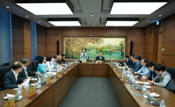 Đại biểu Quốc hội Hà Nội góp ý hoàn thiện Luật Điều ước quốc tế, Luật Công nghiệp quốc phòng, an ninh và động viên công nghiệp- Ảnh 1.