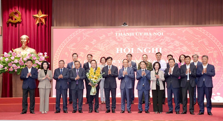 Phó Bí thư Thành ủy Hà Nội Nguyễn Đức Trung: Nỗ lực cống hiến vì sự phát triển của Thủ đô- Ảnh 1.