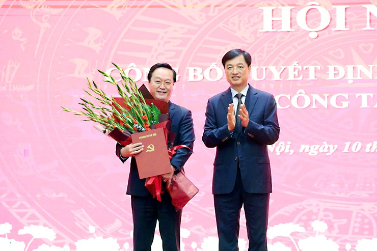 Đồng chí Nguyễn Đức Trung được phân công làm Phó Bí thư Thành ủy Hà Nội- Ảnh 2.