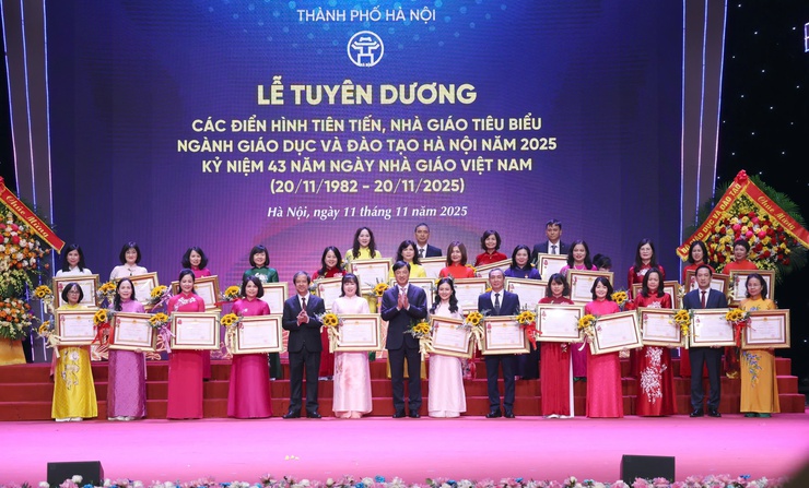 Bí thư Thành ủy Nguyễn Duy Ngọc: Tạo điều kiện tốt nhất để giáo dục Thủ đô phát triển bứt phá- Ảnh 6.