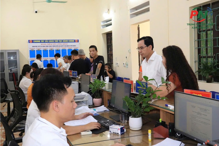 Xã Phú Nghĩa tăng cường kỷ luật, kỷ cương hành chính, nâng cao chất lượng, hiệu quả công việc- Ảnh 1.