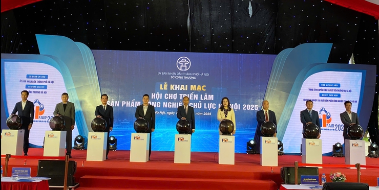 Hội chợ sản phẩm công nghiệp chủ lực Hà Nội 2025: Nâng tầm thương hiệu, mở rộng hợp tác- Ảnh 2.