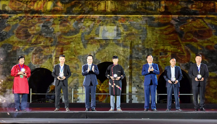 Khai mạc Festival bảo tồn và phát triển Làng nghề Quốc tế 2025- Ảnh 4.