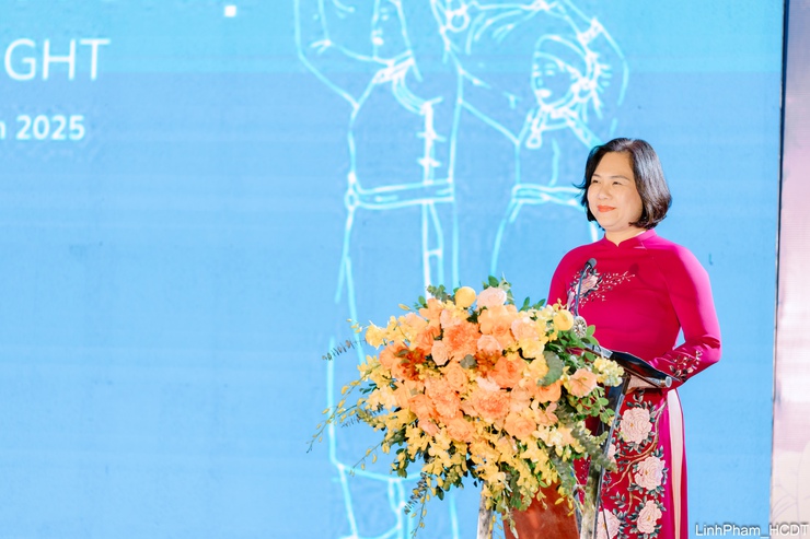 Đặc sắc chương trình giao lưu văn nghệ giữa các cộng đồng thực hành Nghi lễ và trò chơi Kéo co ngồi- Ảnh 2.