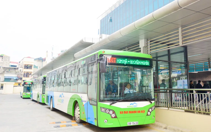 Hanoi launches plan to overhaul and improve entire citywide bus network- Ảnh 1.