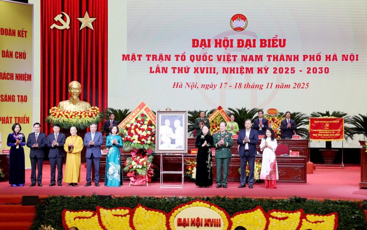 Đại hội MTTQ Việt Nam thành phố Hà Nội lần thứ XVIII, nhiệm kỳ 2025 - 2030 thành công tốt đẹp- Ảnh 8.