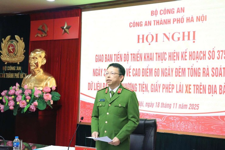 Đẩy nhanh tiến độ làm sạch Cơ sở dữ liệu đăng ký phương tiện trên địa bàn Thành phố- Ảnh 1.