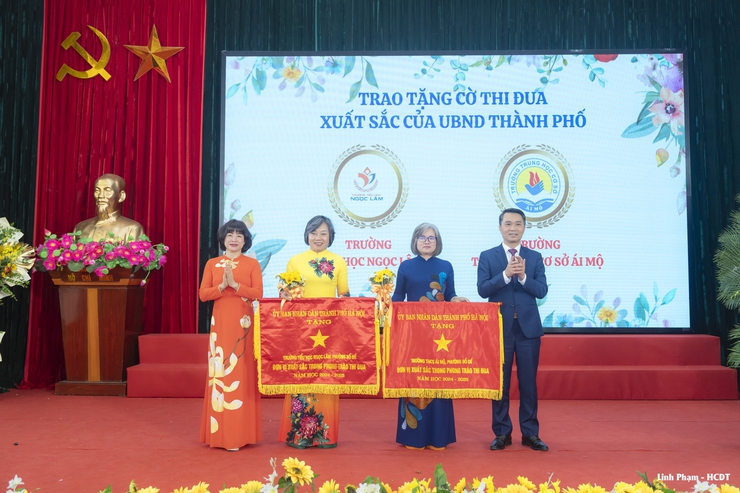 Phường Bồ Đề tuyên dương nhiều tập thể, cá nhân tiêu biểu nhân Ngày Nhà giáo Việt Nam 20/11- Ảnh 5.