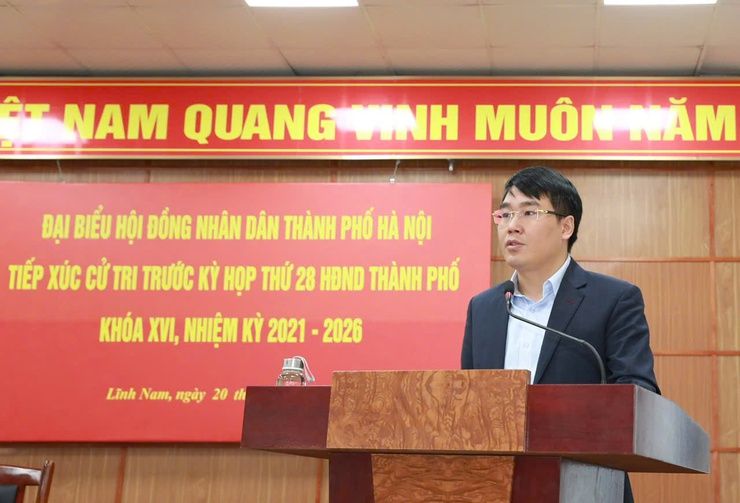 Quan tâm giải quyết tình trạng thiếu trường học, an toàn giao thông tại khu vực ngoài đê- Ảnh 4.