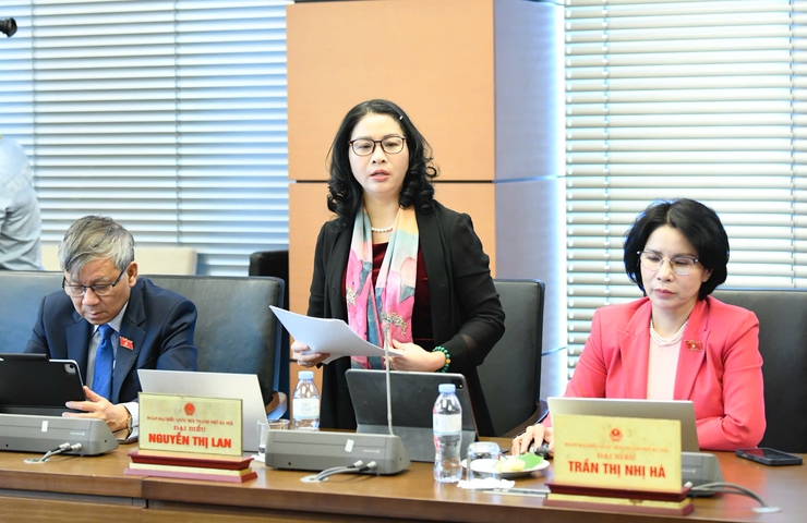 Đoàn đại biểu Quốc hội thành phố Hà Nội góp ý hoàn thiện Dự án Luật Trí tuệ nhân tạo- Ảnh 3.