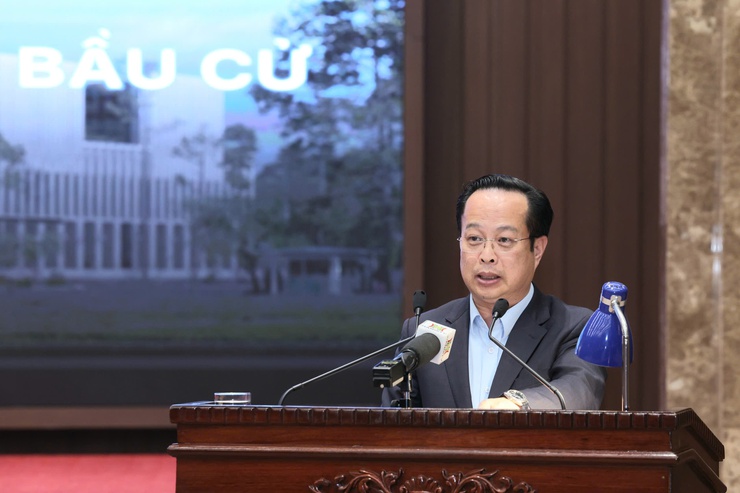 Khẩn trương triển khai công tác bầu cử đảm bảo tiến độ, chất lượng, thực sự là ngày hội của toàn dân- Ảnh 4.