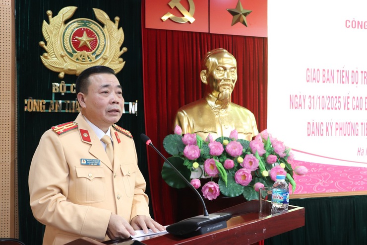 Hoàn thành thắng lợi Chiến dịch làm sạch dữ liệu đăng ký phương tiện trên địa bàn Thành phố- Ảnh 1.