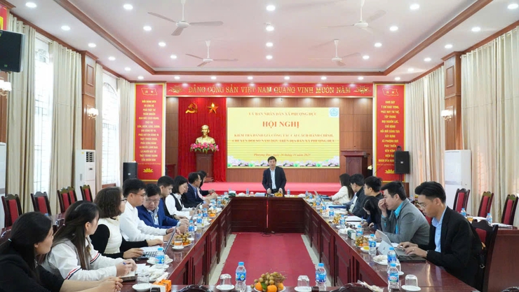 UBND xã Phượng Dực tiếp Đoàn kiểm tra công tác Cải cách hành chính, Chuyển đổi số của thành phố Hà Nội- Ảnh 1.