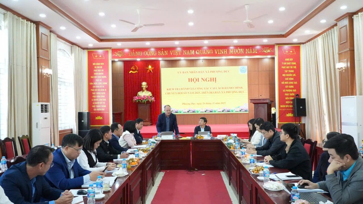 UBND xã Phượng Dực tiếp Đoàn kiểm tra công tác Cải cách hành chính, Chuyển đổi số của thành phố Hà Nội- Ảnh 4.