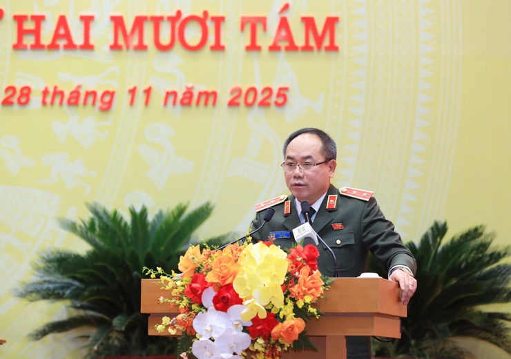 Hà Nội thông qua mức hỗ trợ gần 5 triệu đồng/tháng cho công an cấp xã- Ảnh 1.