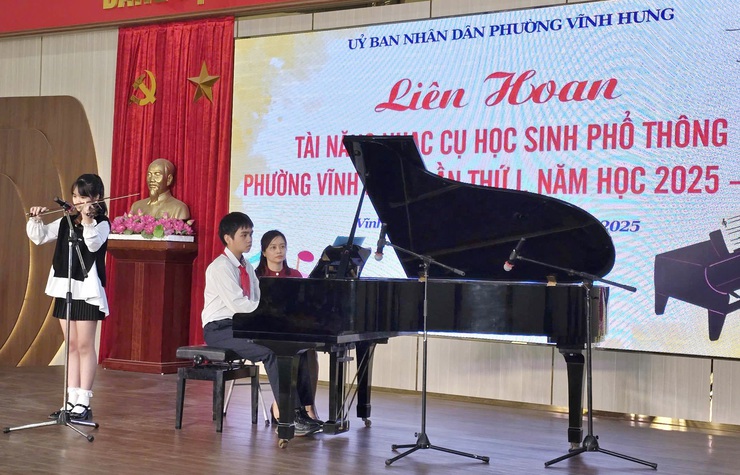 Phường Vĩnh Hưng tìm kiếm tài năng nhạc cụ học sinh phổ thông lần thứ I- Ảnh 3.