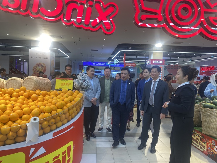 Khai mạc sự kiện mua sắm “Hà Nội đêm không ngủ - HaNoi Midnight Sale”- Ảnh 2.