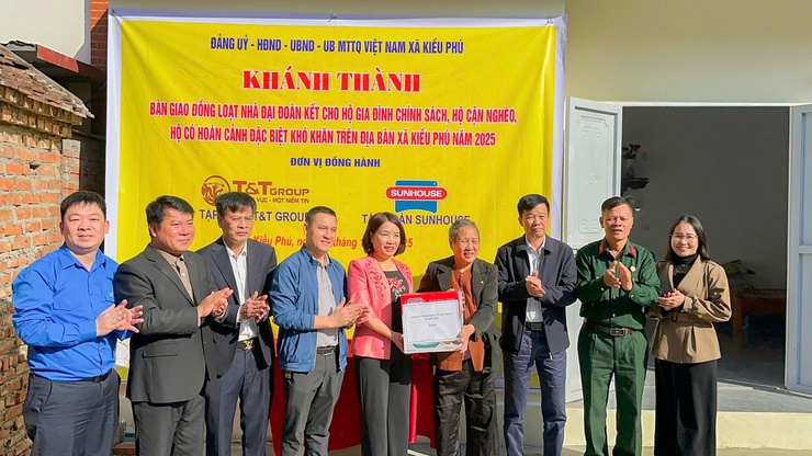 Kiều Phú: Bàn giao 41 nhà Đại đoàn kết cho hộ gia đình chính sách- Ảnh 3.