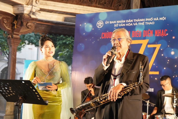 Dự án "Âm nhạc cuối tuần": Điểm hẹn văn hóa mới bên hồ Gươm- Ảnh 11.