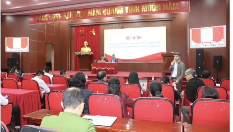 Phú Xuyên tổ chức đối thoại giữa lãnh đạo UBND xã với tổ chức, cá nhân về thủ tục hành chính- Ảnh 4.