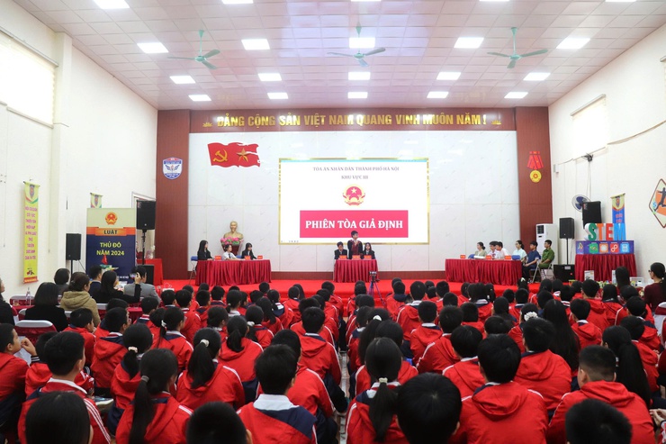 Phường Yên Sở phát động hưởng ứng "Ngày Pháp luật nước CHXHCN Việt Nam" năm 2025- Ảnh 2.