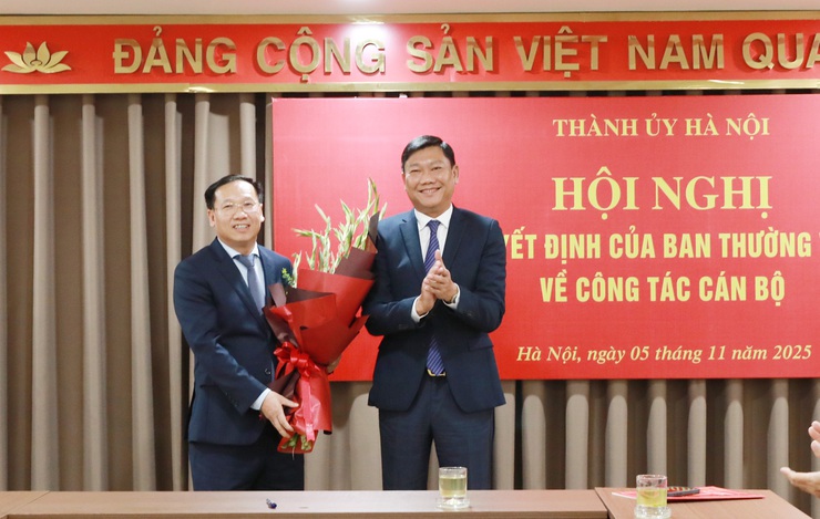 Bổ nhiệm đồng chí Phùng Xuân Dương giữ chức vụ Phó Trưởng Ban Nội chính Thành ủy- Ảnh 1.