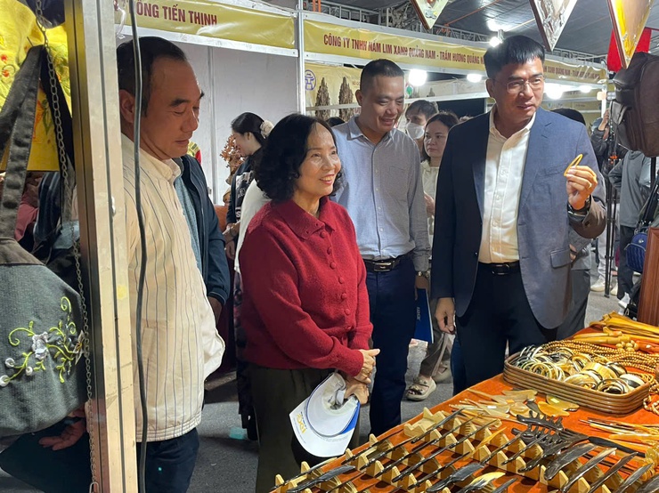 Tuần hàng Việt năm 2025: Thu hút 90 gian hàng đến từ nhiều tỉnh thành- Ảnh 1.