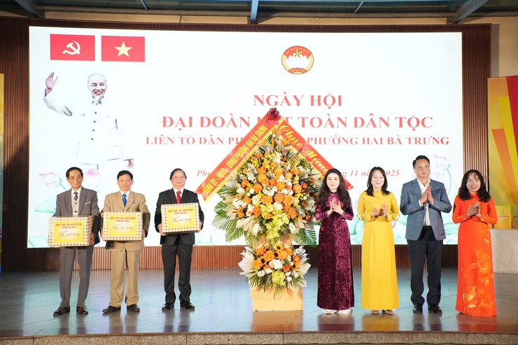 Chủ tịch UBND Thành phố Trần Sỹ Thanh: Xây dựng Thủ đô hạnh phúc từ những điều giản dị- Ảnh 3.