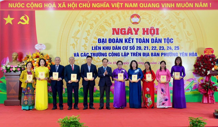 Phường Yên Hòa tổ chức Ngày hội Đại đoàn kết toàn dân tộc năm 2025- Ảnh 3.