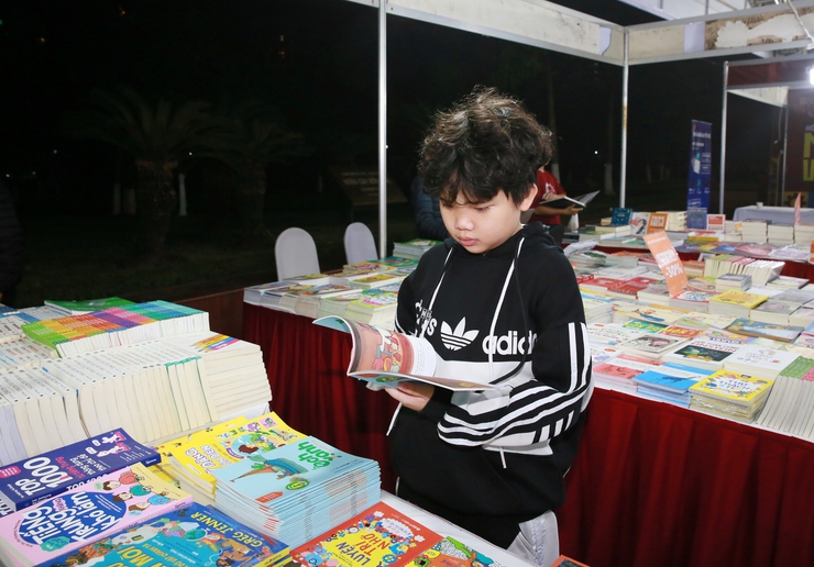 Khai mạc Hội chợ ‘Made in Vietnam” năm 2025- Ảnh 6.