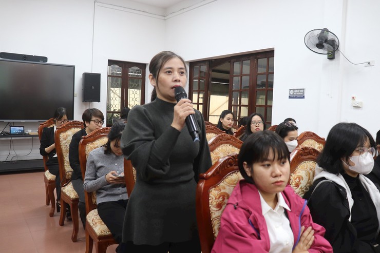 Sở Nội vụ Hà Nội đối thoại, giải đáp về thủ tục hành chính- Ảnh 3.