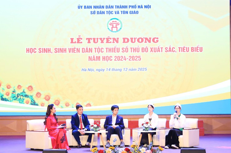 Tuyên dương học sinh, sinh viên dân tộc thiểu số Thủ đô xuất sắc năm học 2024-2025- Ảnh 1.