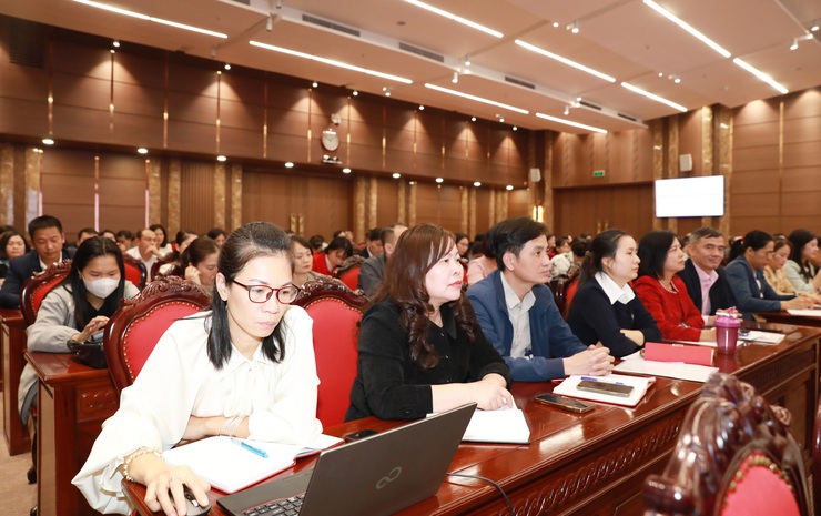 Tập huấn công tác cải cách hành chính, lập và nộp hồ sơ lưu trữ cho hơn 3.500 cán bộ- Ảnh 2.