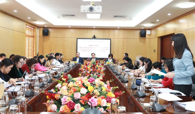 Phường Bạch Mai: Hoàn thành toàn bộ chỉ tiêu phát triển kinh tế-xã hội năm 2025- Ảnh 1.