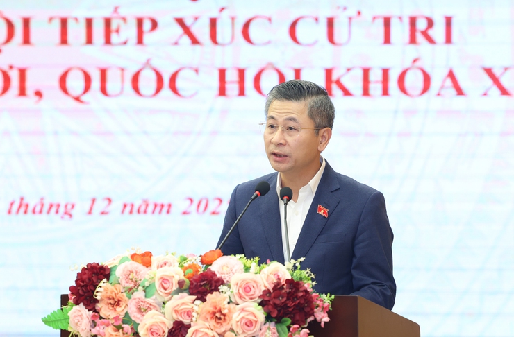 Party chief To Lam meets Hanoi voters after 10th session of 15th National Assembly- Ảnh 4.