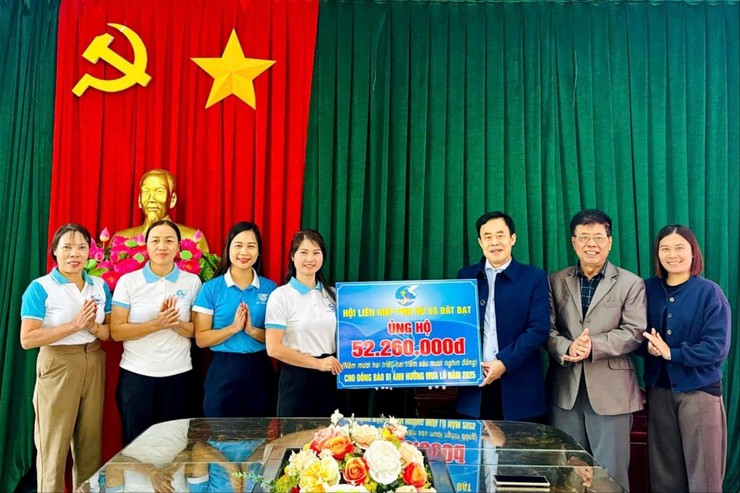 Phụ nữ Thủ đô lan tỏa tinh thần sẻ chia, chung tay hỗ trợ đồng bào miền Trung, Tây Nguyên- Ảnh 1.