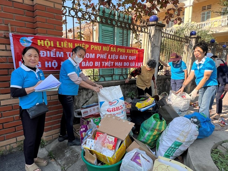 Phụ nữ Thủ đô lan tỏa tinh thần sẻ chia, chung tay hỗ trợ đồng bào miền Trung, Tây Nguyên- Ảnh 3.