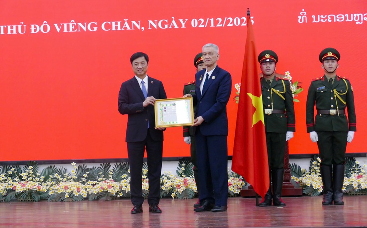 Hà Nội và Viêng Chăn tiếp tục hợp tác chặt chẽ, bền vững- Ảnh 5.