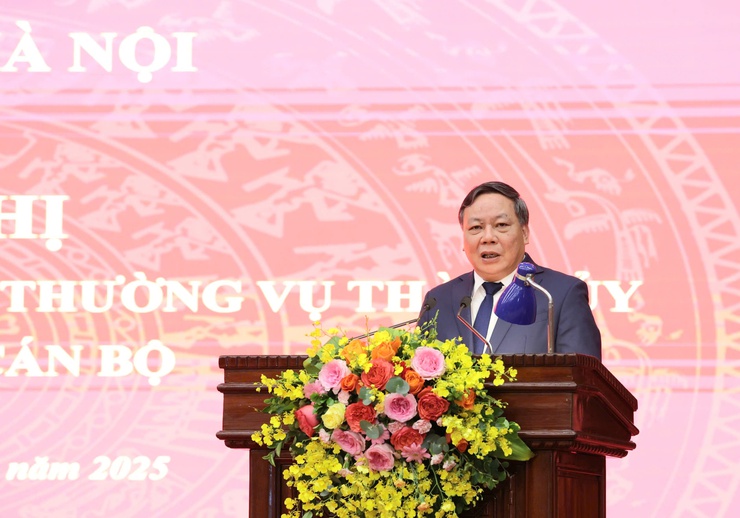 Thành ủy Hà Nội công bố 9 quyết định công tác cán bộ- Ảnh 3.