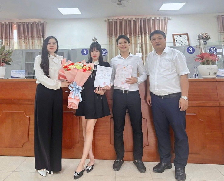 Mê Linh đẩy mạnh giải quyết thủ tục hành chính tại xã: Nâng cao hiệu quả, rút ngắn khoảng cách phục vụ- Ảnh 1.