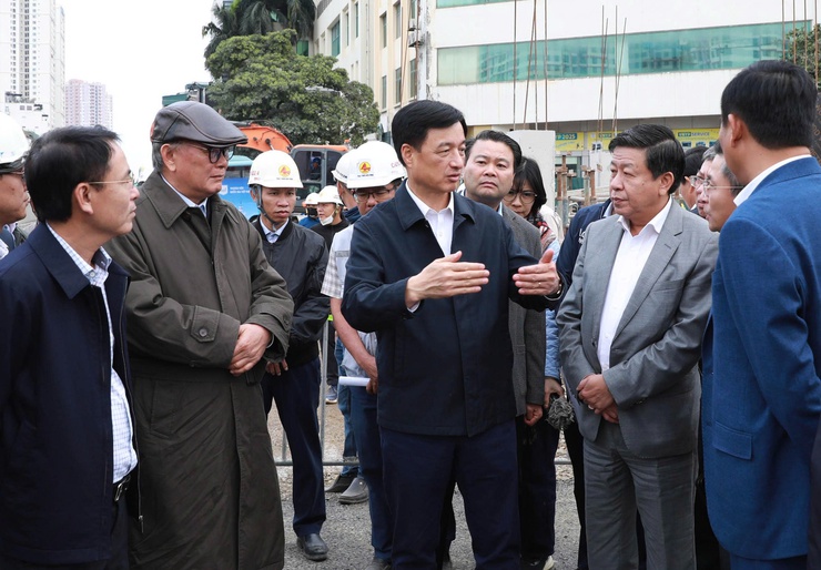 Bí thư Thành ủy Nguyễn Duy Ngọc: Đẩy nhanh tiến độ các dự án, không làm ảnh hưởng cuộc sống người dân- Ảnh 3.